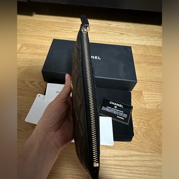 💯%Authentic!Chanel Lambskin Quilted Classic Flat Wallet/Phone Pouch/Card Holder - Picture 7 of 13